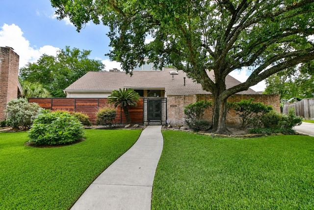 11519 Rocky Bend