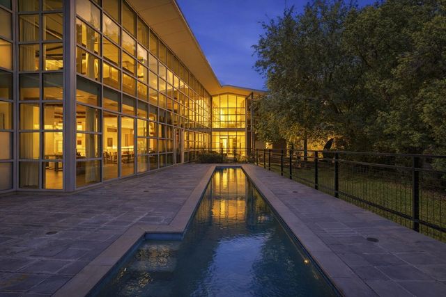 2424 White Oak, Houston, TX, 77009