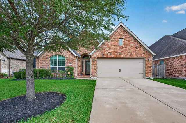 9246 Lakeshores Lagoon