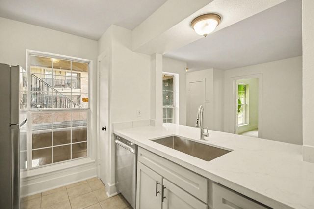 5704 Edgemoor, Houston, TX, 77081