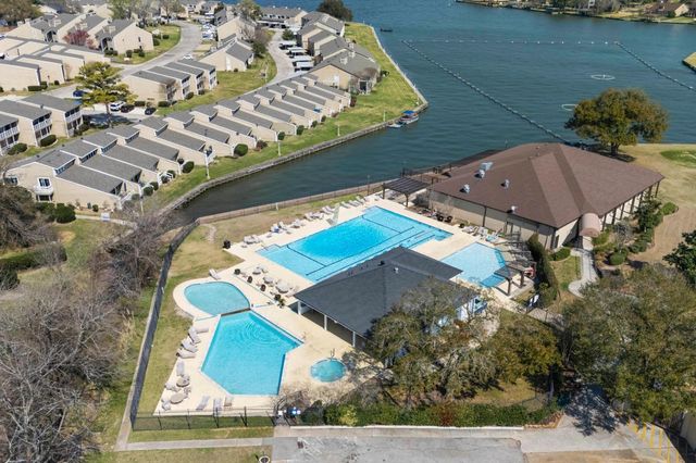 228 April Waters, Conroe, TX, 77356