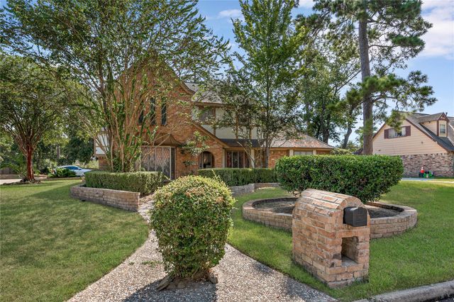 14722 Falling Creek, Houston, TX, 77068