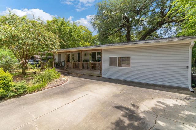 104 Camellia, Lake Jackson, TX, 77566