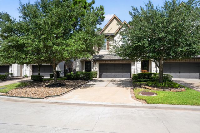  27 Daffodil Meadow Pl, Tomball, TX 77375