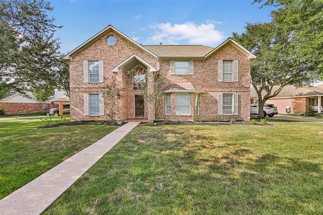 313 Winding Oak, League City, TX, 77573