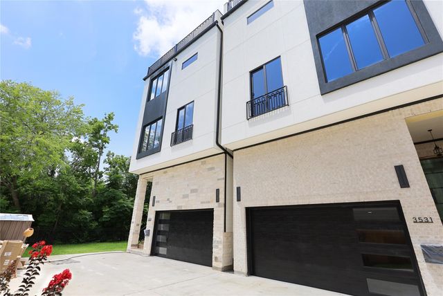  3531 Bradford St, Houston, TX 77025