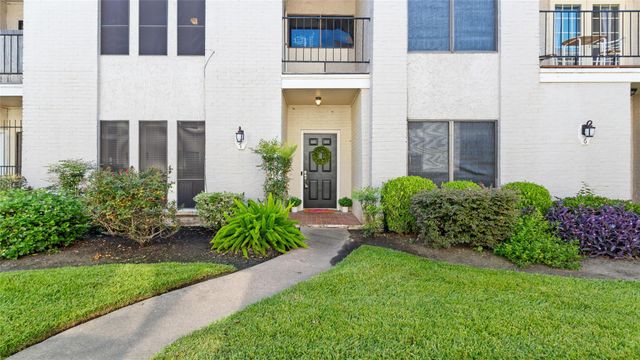  1302 Augusta Dr #7, Houston, TX 77057