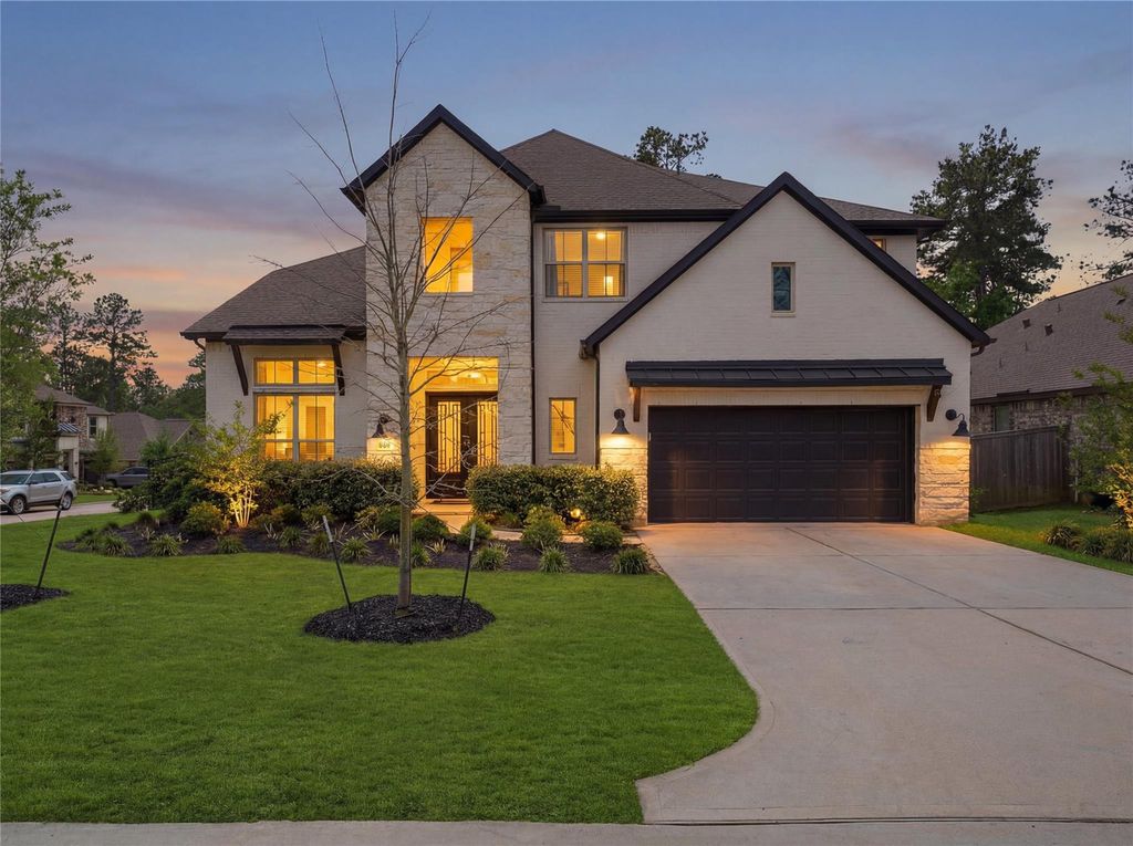 527 Carina Gaze Dr, Conroe, TX 77318 cover photo. Doors Open Tour advertisement.