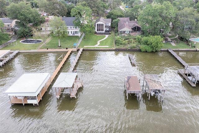 21103 Flaming Arrow, Crosby, TX, 77532