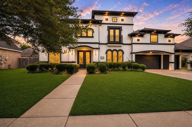  3314 Sussex Way, Friendswood, TX 77546