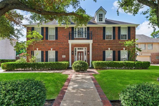 1221 Wedgewood, Sugar Land TX 77478
