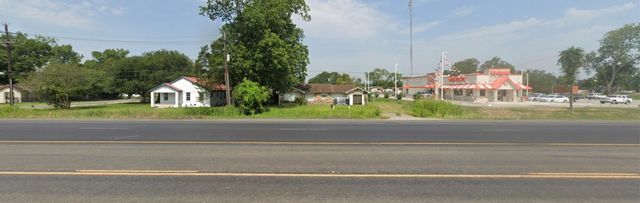 210 Highway 146, Dayton, TX, 77535