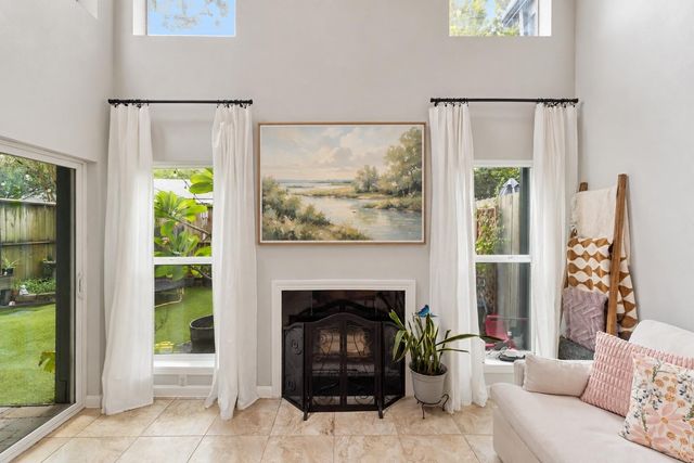 735 Worthshire, Houston, TX, 77008