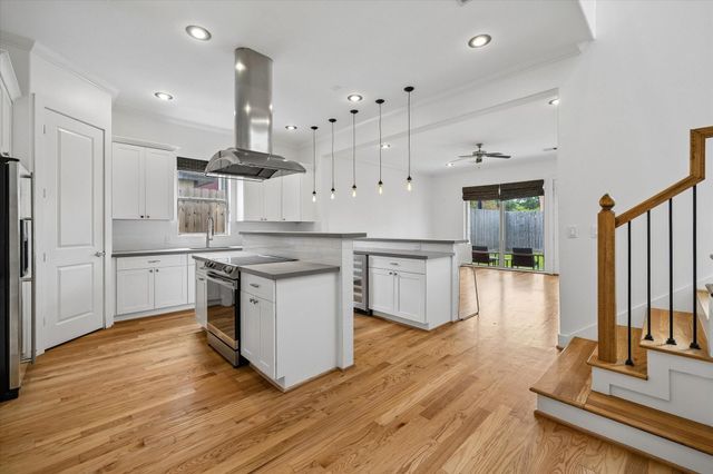  1033 Herkimer St, Houston, TX 77008