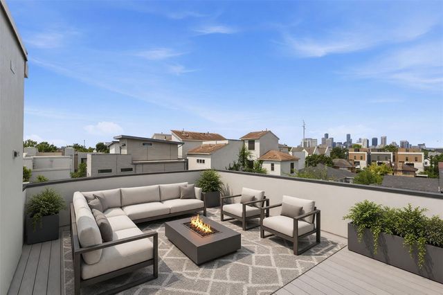 1715 Wentworth, Houston, TX, 77004