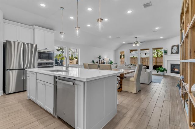 220 Nirnroot, Montgomery, TX, 77316