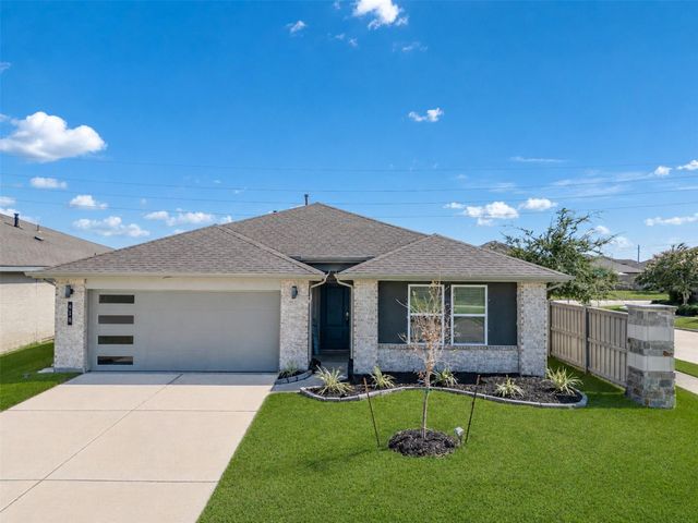 818 Betsy Hill, Rosharon, TX, 77583