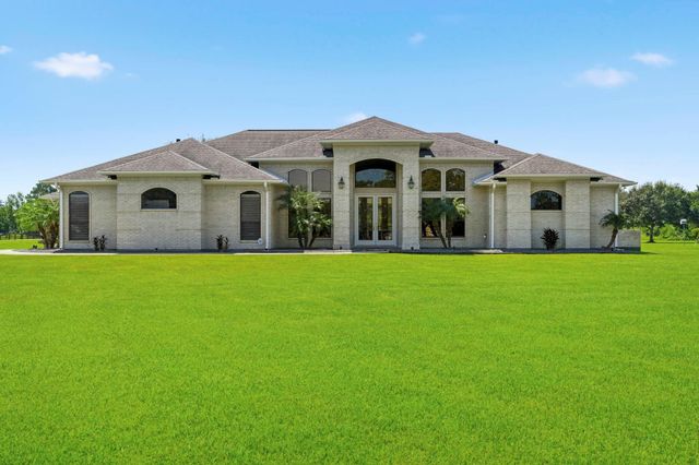 835 Hall, Alvin, TX, 77511