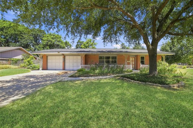 10402 Shadow Wood, Houston, TX, 77043