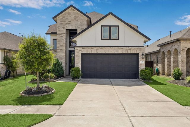 3718 Amoroso, Iowa Colony, TX, 77583
