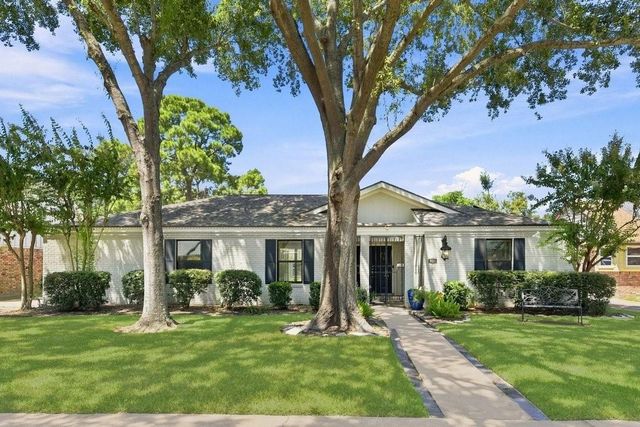 5522 Dumfries, Houston, TX, 77096