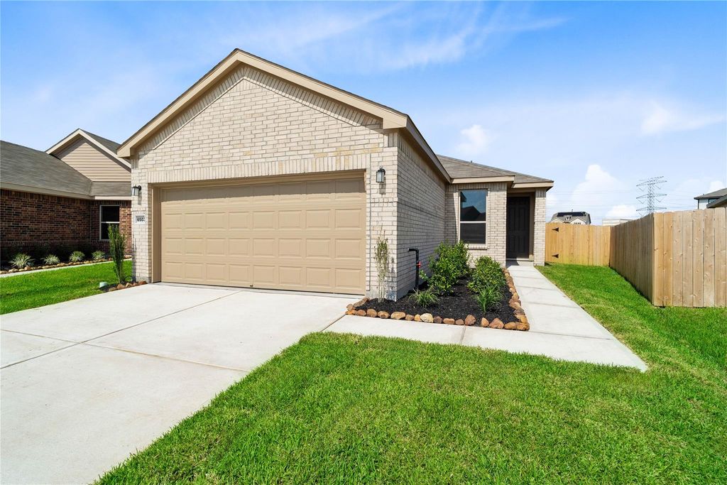 6503 Lenwood Ln, Rosharon, TX 77583 cover photo. Doors Open Tour advertisement.