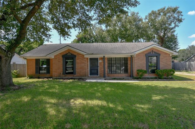 1126 Robert, Pearland, TX, 77581