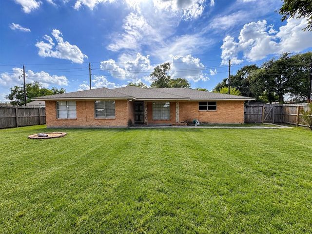 5523 Sweetbay, Houston, TX, 77041
