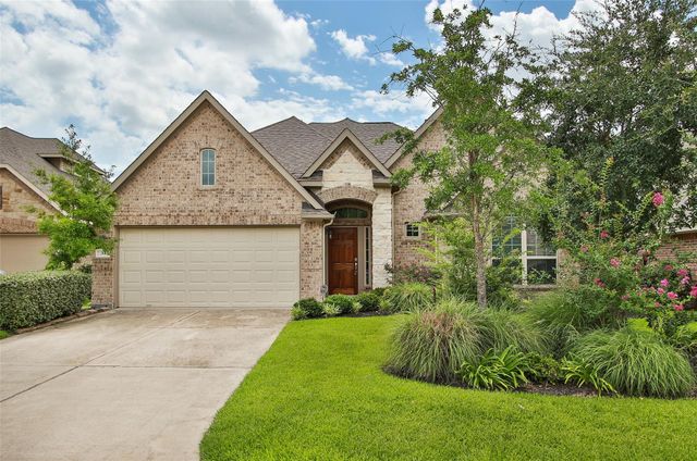 34 Estherwood, The Woodlands, TX, 77354