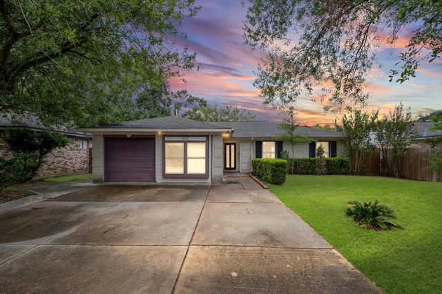 1322 Saddle Rock, Houston, TX, 77088