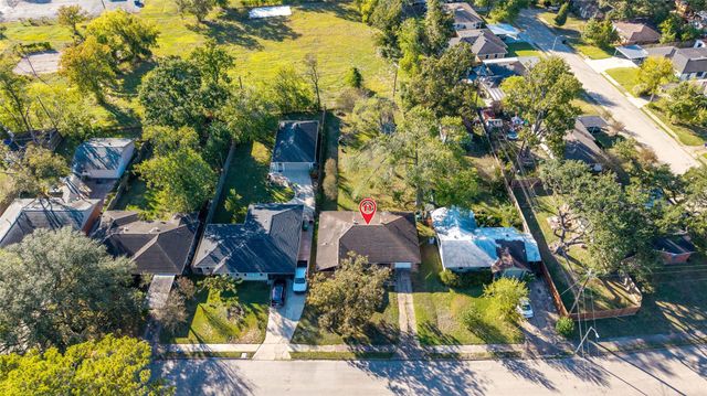 4801 Sanborn, Houston, TX, 77092