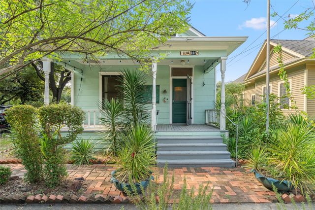  118 Alma St, Houston, TX 77009