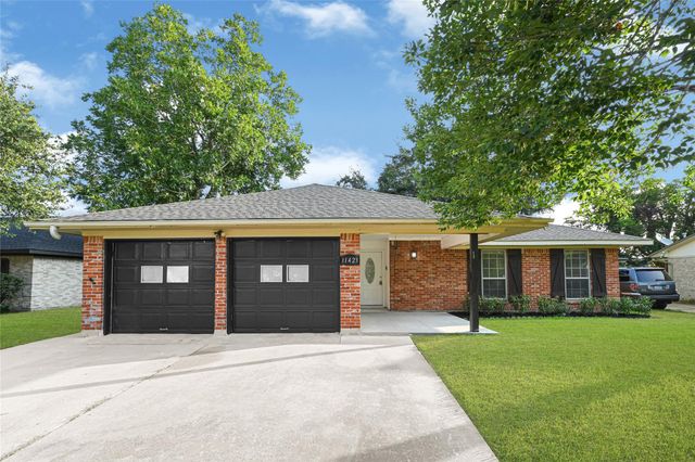  11423 Kirkmeadow Dr, Houston, TX 77089