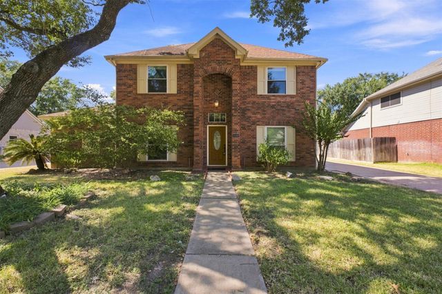 23010 Red River Drive