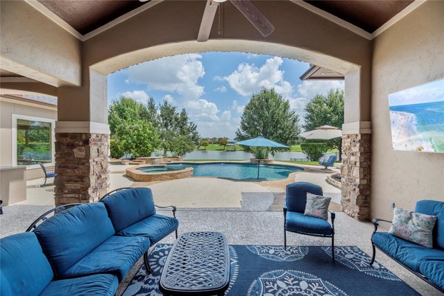 10114 Frio River