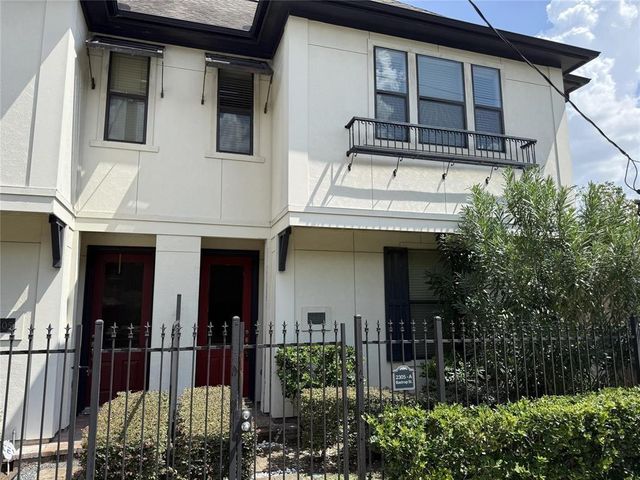 2305 Bastrop, Houston, TX, 77004