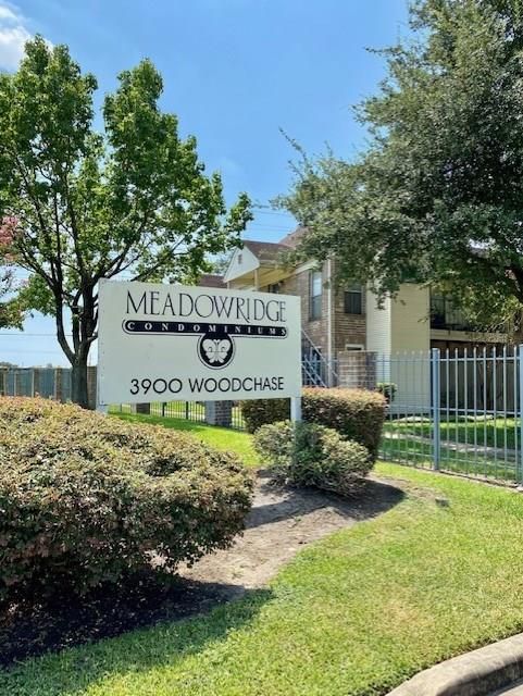3900 Woodchase, Houston, TX, 77042