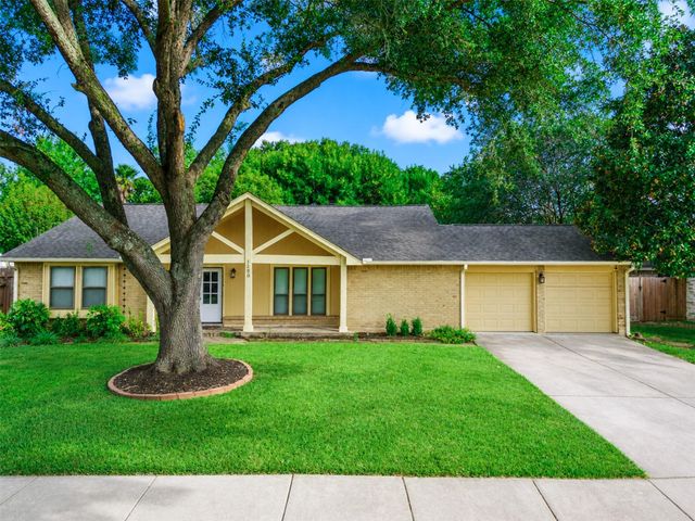 1208 Piney Woods, Friendswood, TX, 77546