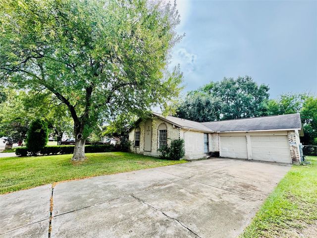 2523 Woodbough, Houston, TX, 77038