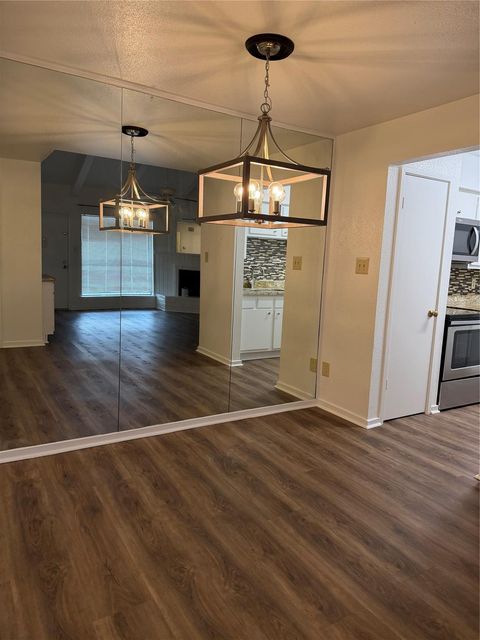 1100 Augusta Drive, Houston, TX, 77057