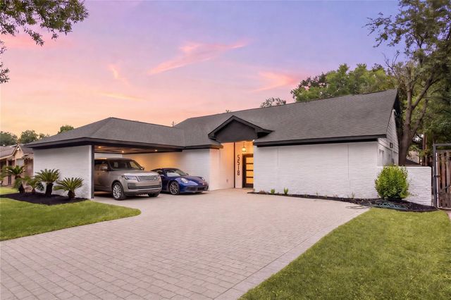 5518 Beechnut, Houston, TX, 77096