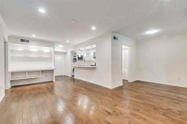 357 Post Oak, Houston, TX, 77024