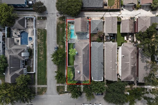 501 Columbia, Houston, TX, 77007