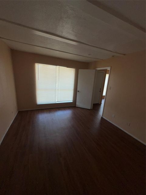 6200 Tidwell, Houston, TX, 77092