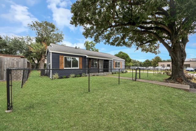 5651 Mccormick, Houston, TX, 77023