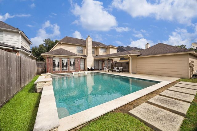  7915 Huddersfield Ct, Spring, TX 77379