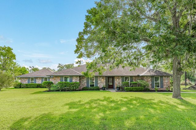 114 Division, Lake Jackson, TX, 77566