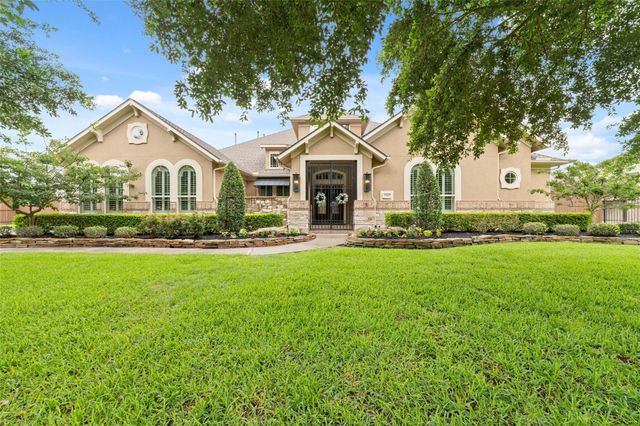  17810 Fairhaven Gateway Dr, Cypress, TX 77433