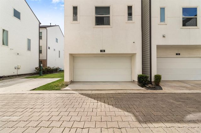  719 Schwartz St, Houston, TX 77020