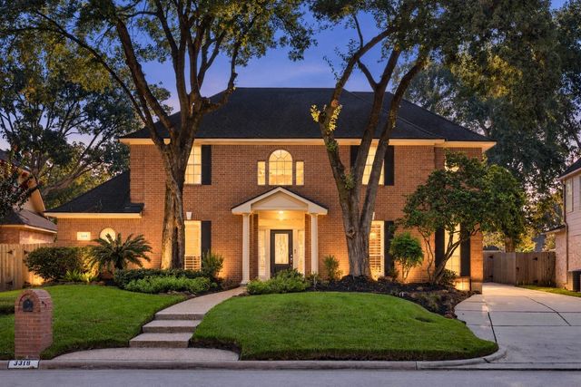  3318 Clover Valley Dr, Kingwood, TX 77345